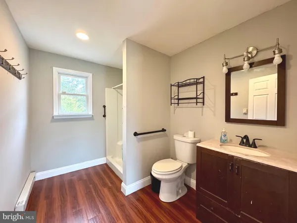 $589,900 | 220 Snappy Lane, Winchester, VA 22602