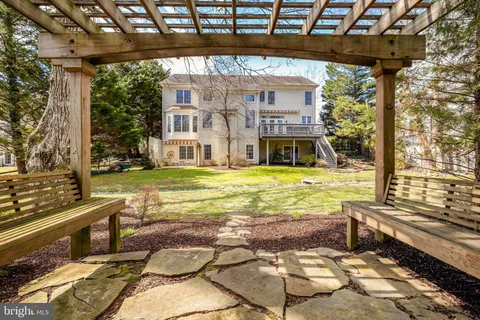 $1,750,000 | 1827 Beulah Road, Vienna, VA 22182
