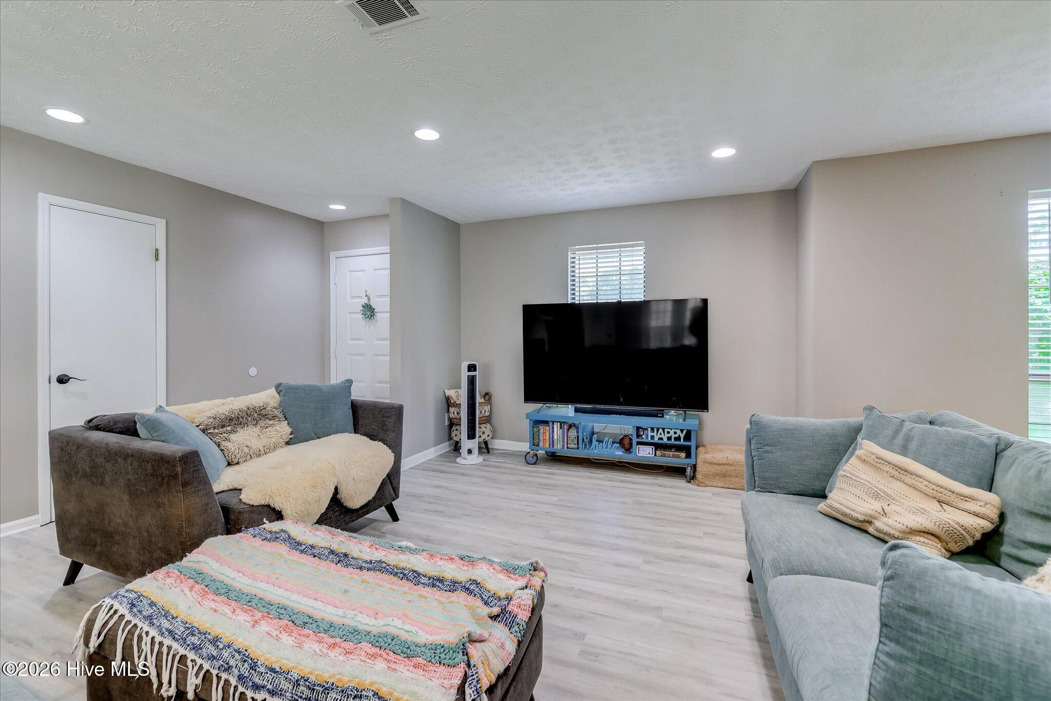 3954 Willowood Road Martinez, GA 30907 - Photo 10 of 41 Gallery Image 10