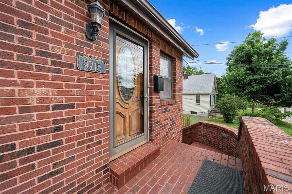 9715 Big Bend Road St. Louis, MO 63122 - Photo 4 of 52 Gallery Image 4