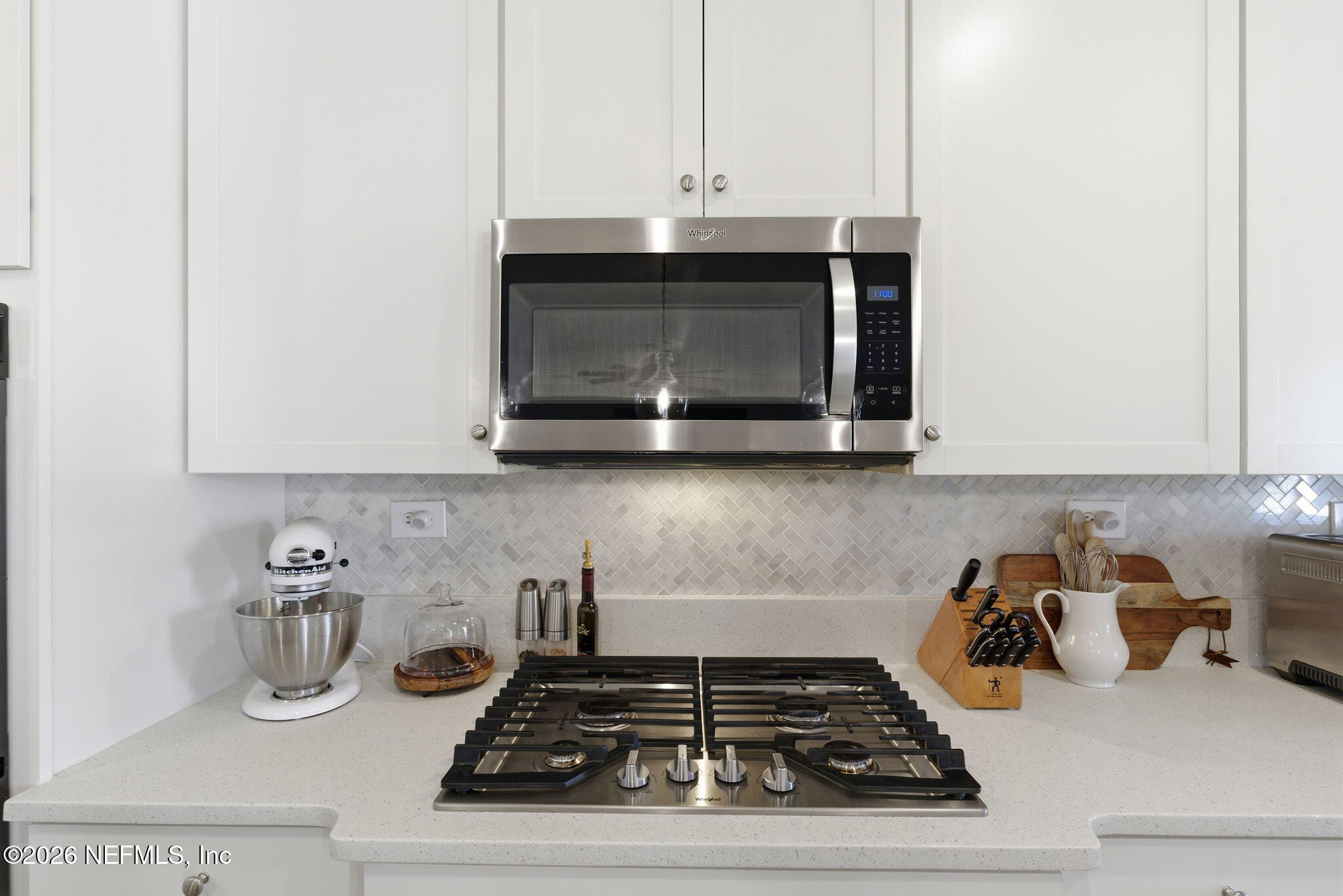 623 Ivory Palm Road Orange Park, FL 32073 - Photo 19 of 73 a kitchen with stove and cabinets