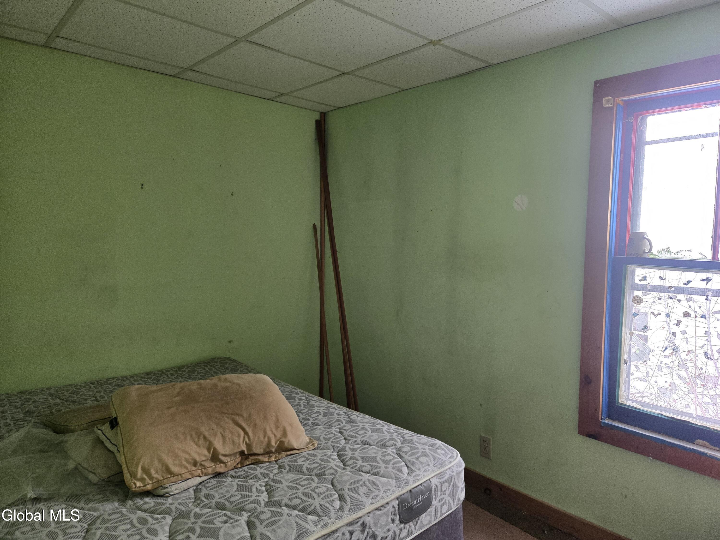 36 3rd Street Hoosick Falls, NY 12090 - Photo 12 of 17 20251212_144303