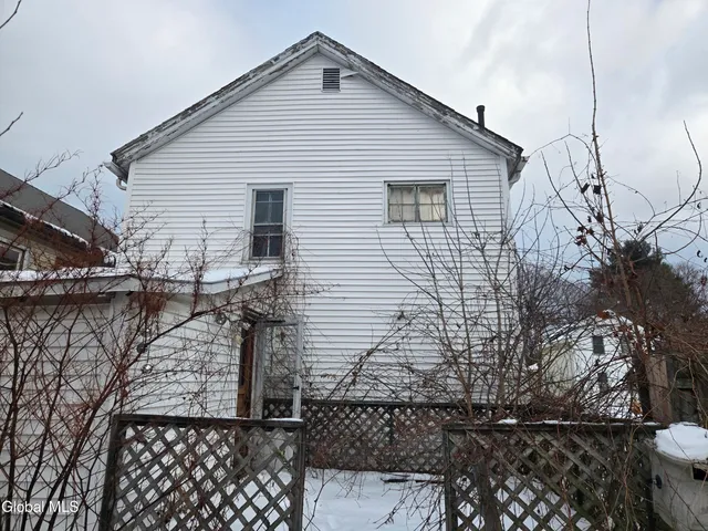 $39,900 | 36 3rd Street, Hoosick Falls, NY 12090