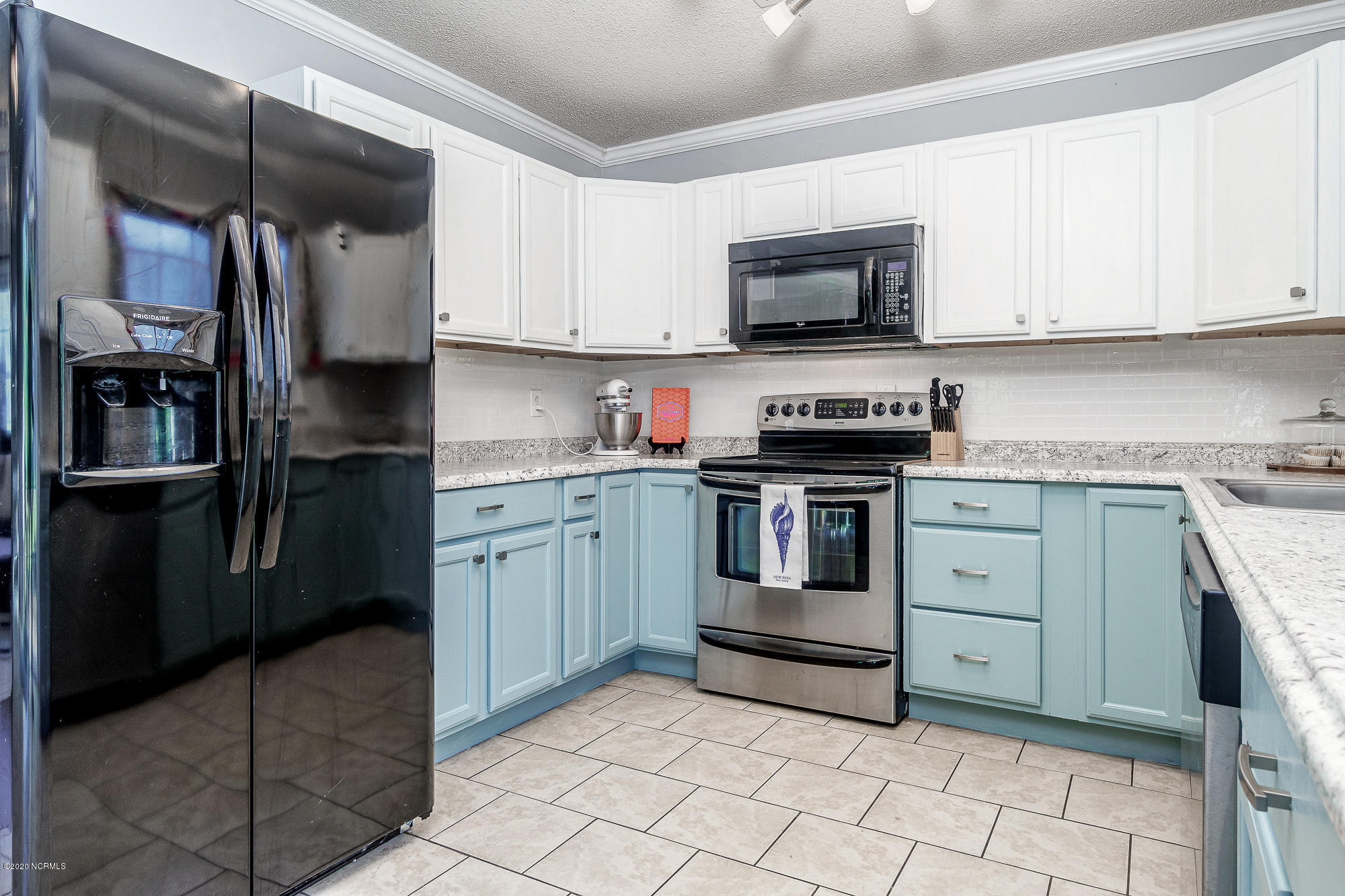 2216 Ridge Road New Bern, NC 28560 - Photo 3 of 39 2216 Ridge Road