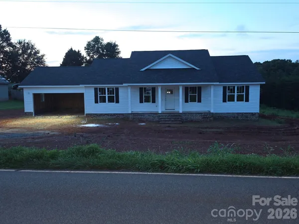 $459,900 | 5949 Riverbend Road, Claremont, NC 28610