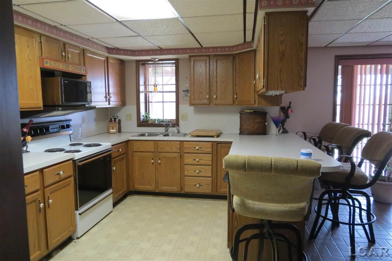 6779 West Munger Road Onsted, MI 49265 - Photo 44 of 46 lower level kitchen