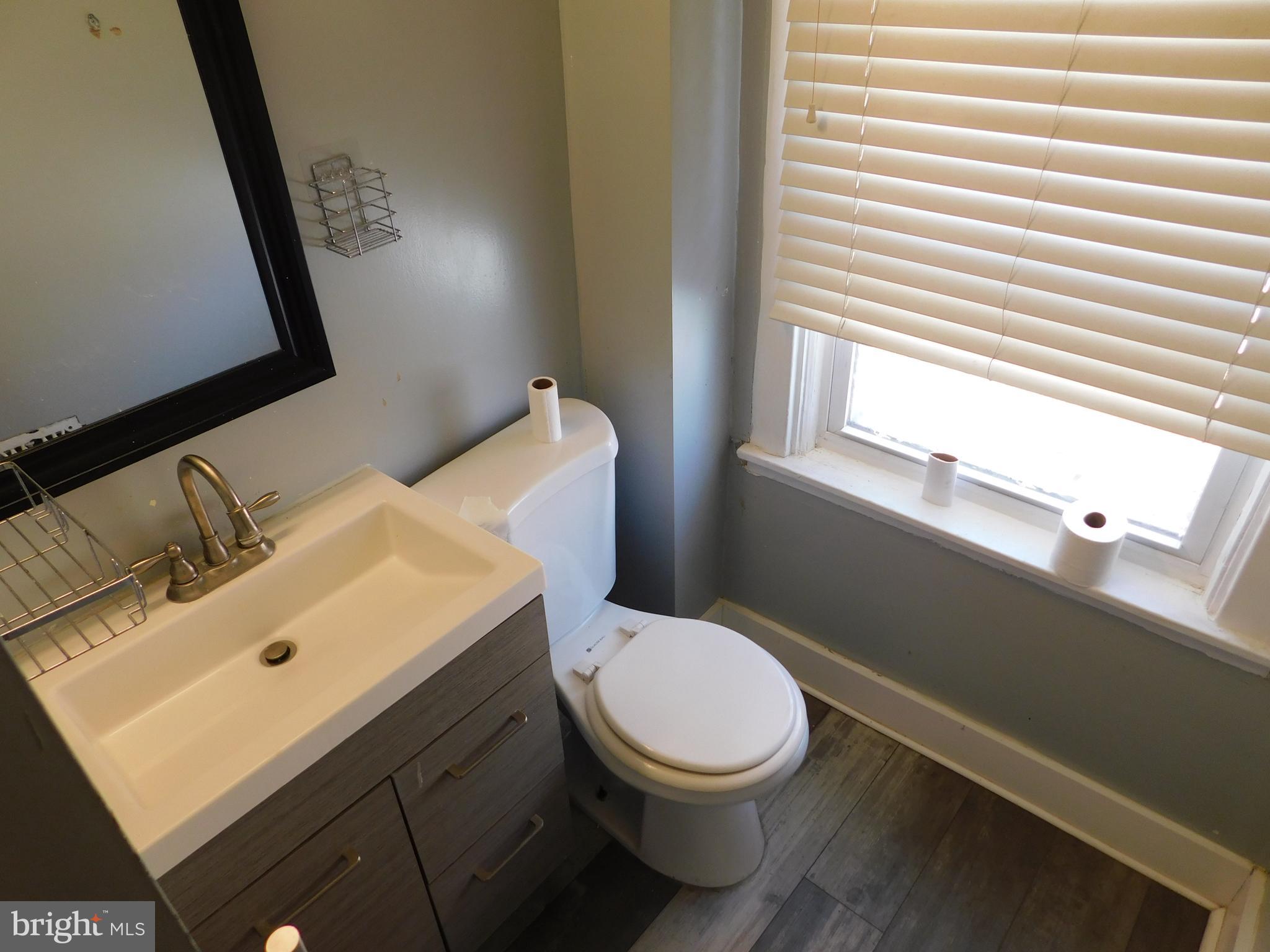 1202 Morton Avenue Chester, PA 19013 - Photo 19 of 31