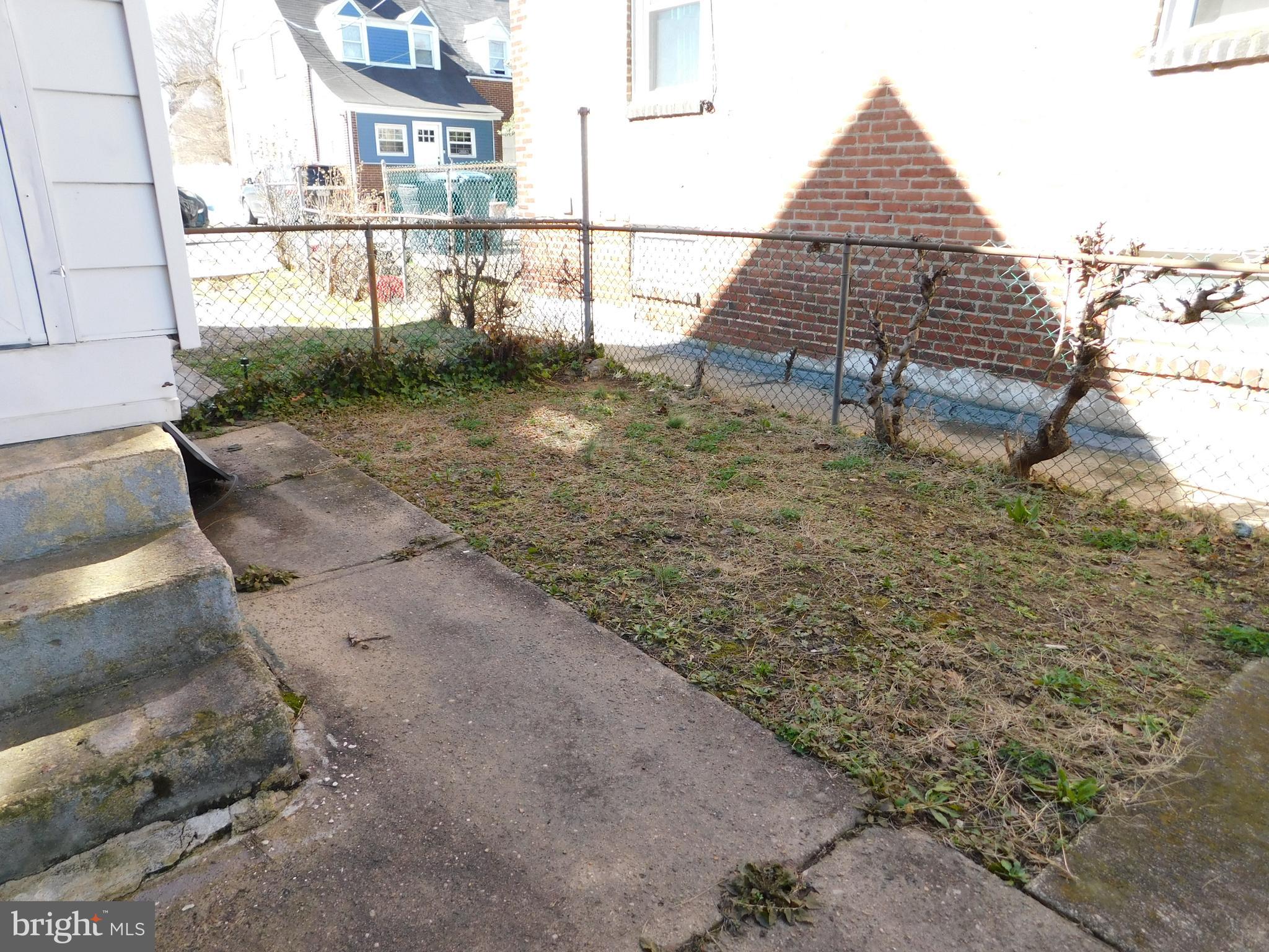 1202 Morton Avenue Chester, PA 19013 - Photo 27 of 31