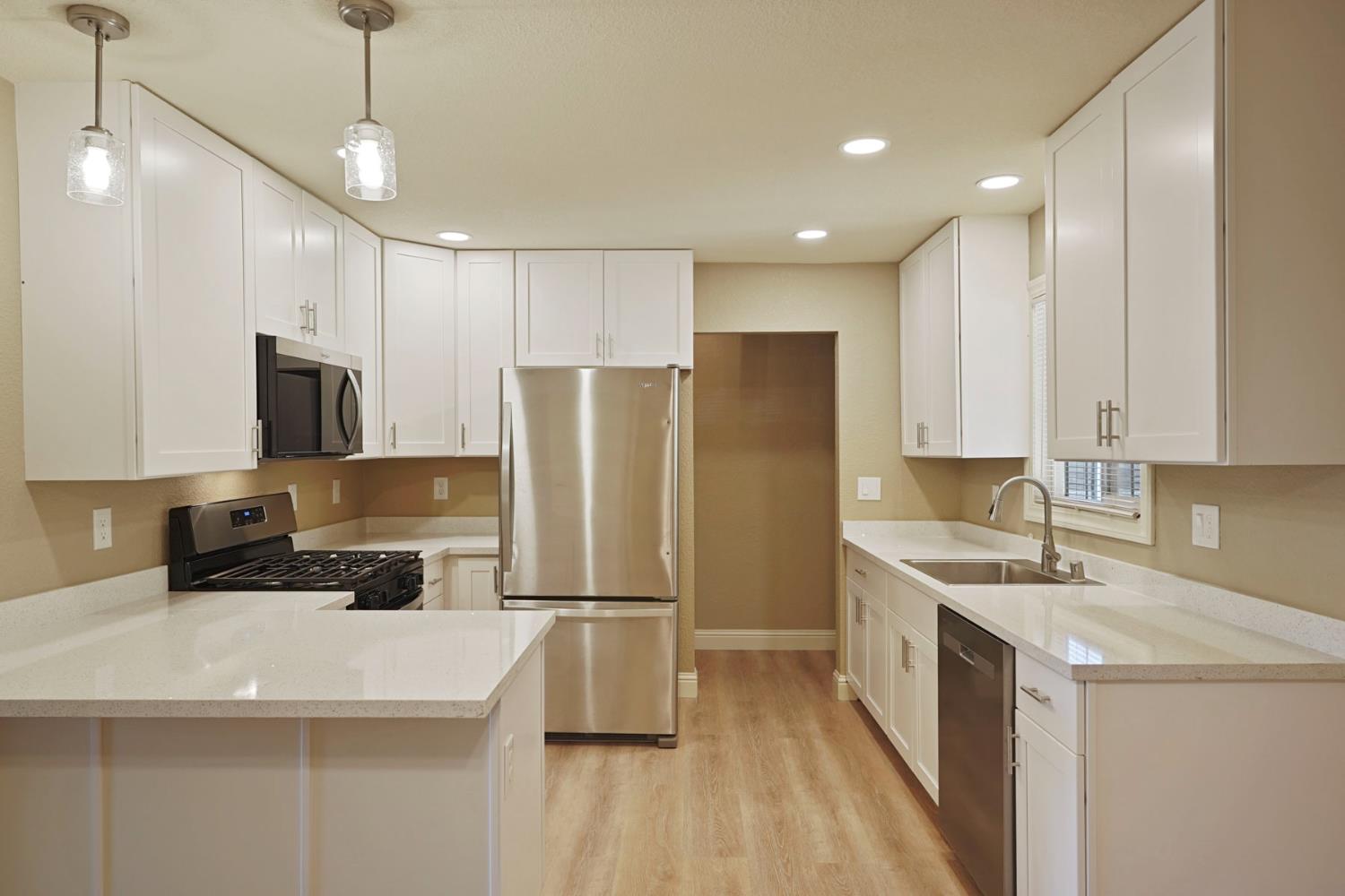 5580 Foothill Road Rocklin, CA 95677 - Photo 12 of 44