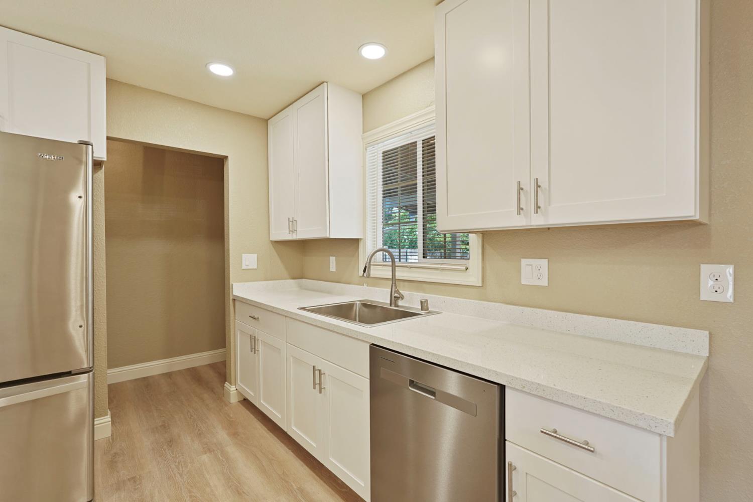 5580 Foothill Road Rocklin, CA 95677 - Photo 13 of 44