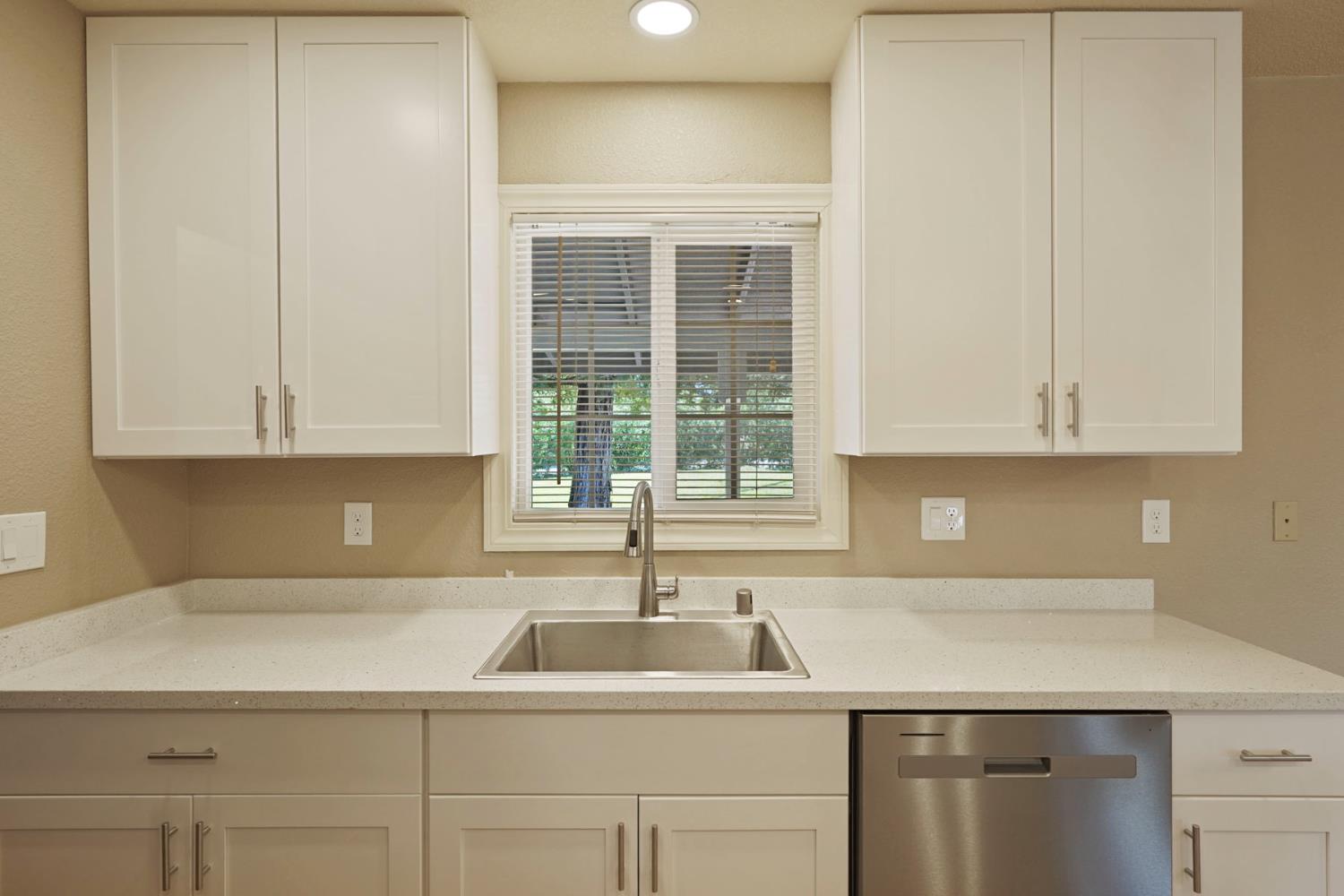 5580 Foothill Road Rocklin, CA 95677 - Photo 15 of 44