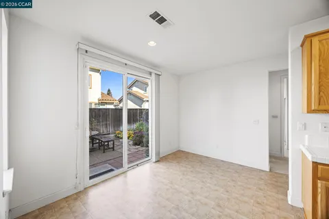 $599,000 | 649 Spillman Circle, Vacaville, CA 95688