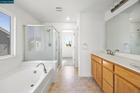 $599,000 | 649 Spillman Circle, Vacaville, CA 95688