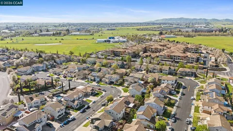 $599,000 | 649 Spillman Circle, Vacaville, CA 95688