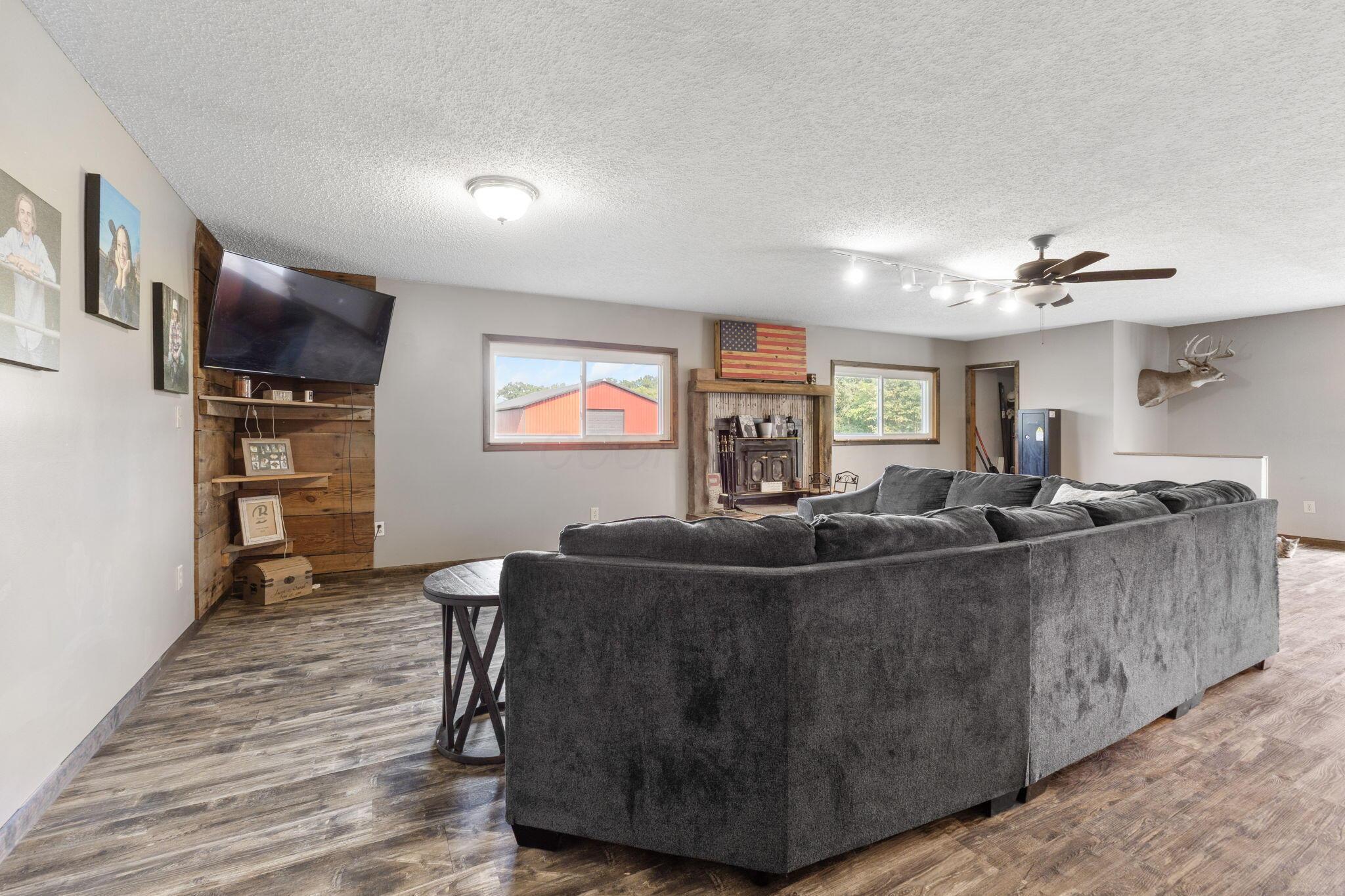 27770 Zook Road Richwood, OH 43344 - Photo 26 of 67 27770 Zook road (INTERIOR)-16