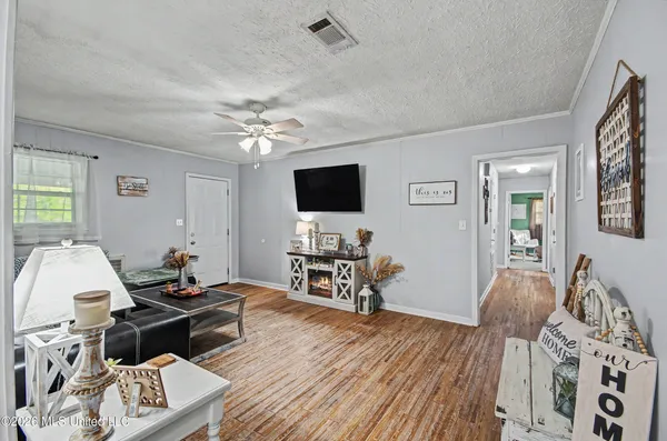 $199,900 | 3394 Simpson Highway 149, Braxton, MS 39044