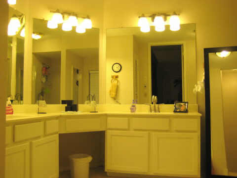 1215 Mabry Mill Road Houston, TX 77062 - Photo 7 of 16 MASTER BATH