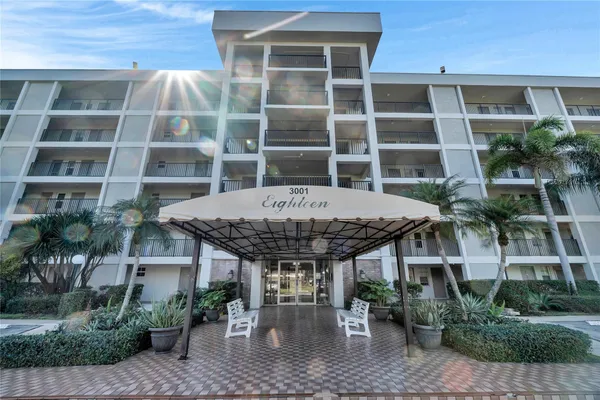 $2,450 | 3001 South Course Drive, Unit 603, Pompano Beach, FL 33069