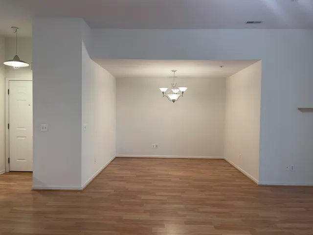 $1,900 | 1139 Joyce Lane, Ann Arbor, MI 48103