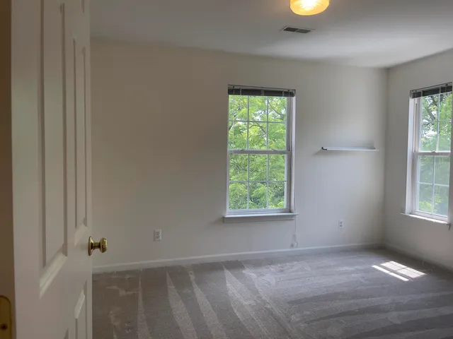 $1,900 | 1139 Joyce Lane, Ann Arbor, MI 48103