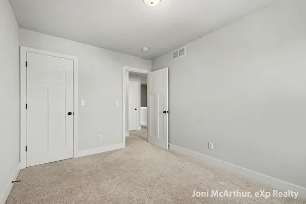 $343,500 | 6652 South South Square Lane Northeast, Unit 49, Rockford, MI 49341