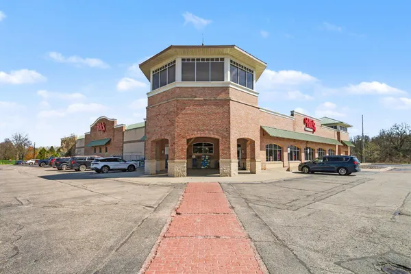 $343,500 | 6652 South South Square Lane Northeast, Unit 49, Rockford, MI 49341