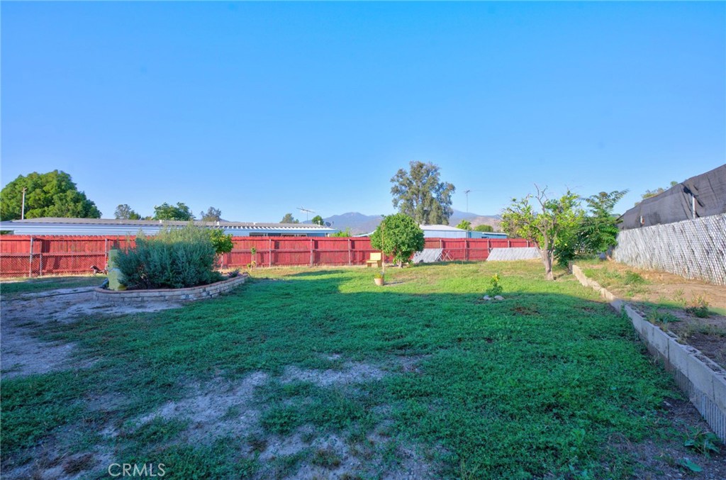 43831 Rassle Drive Hemet, CA 92544 - Photo 32 of 41