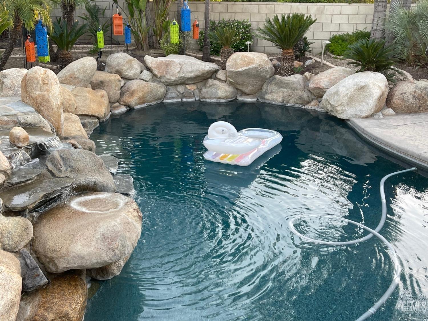 Undisclosed Address Bakersfield, CA 93314 - Photo 14 of 60