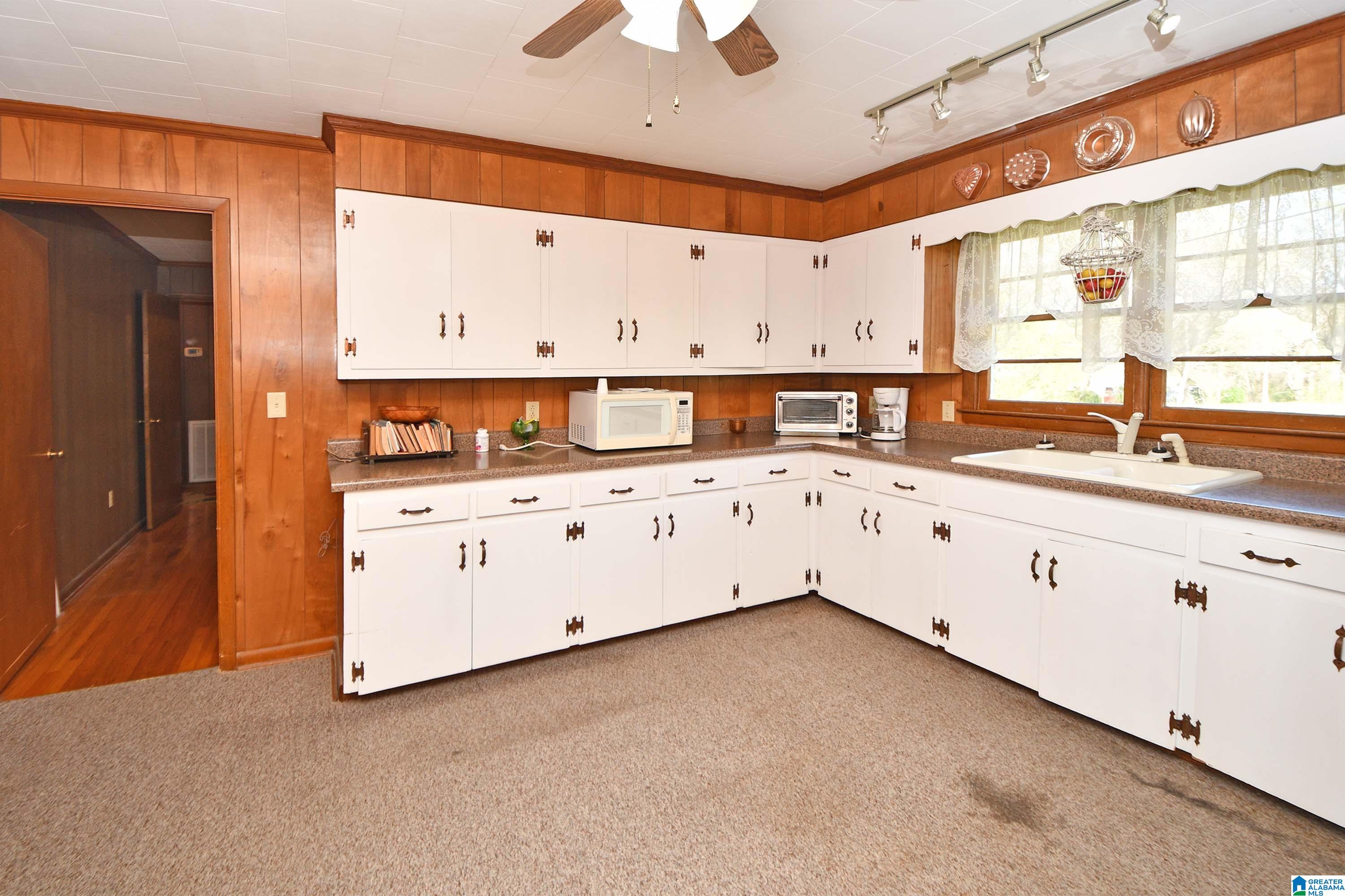 1409 Doublehead Road Roanoke, AL 36274 - Photo 6 of 27
