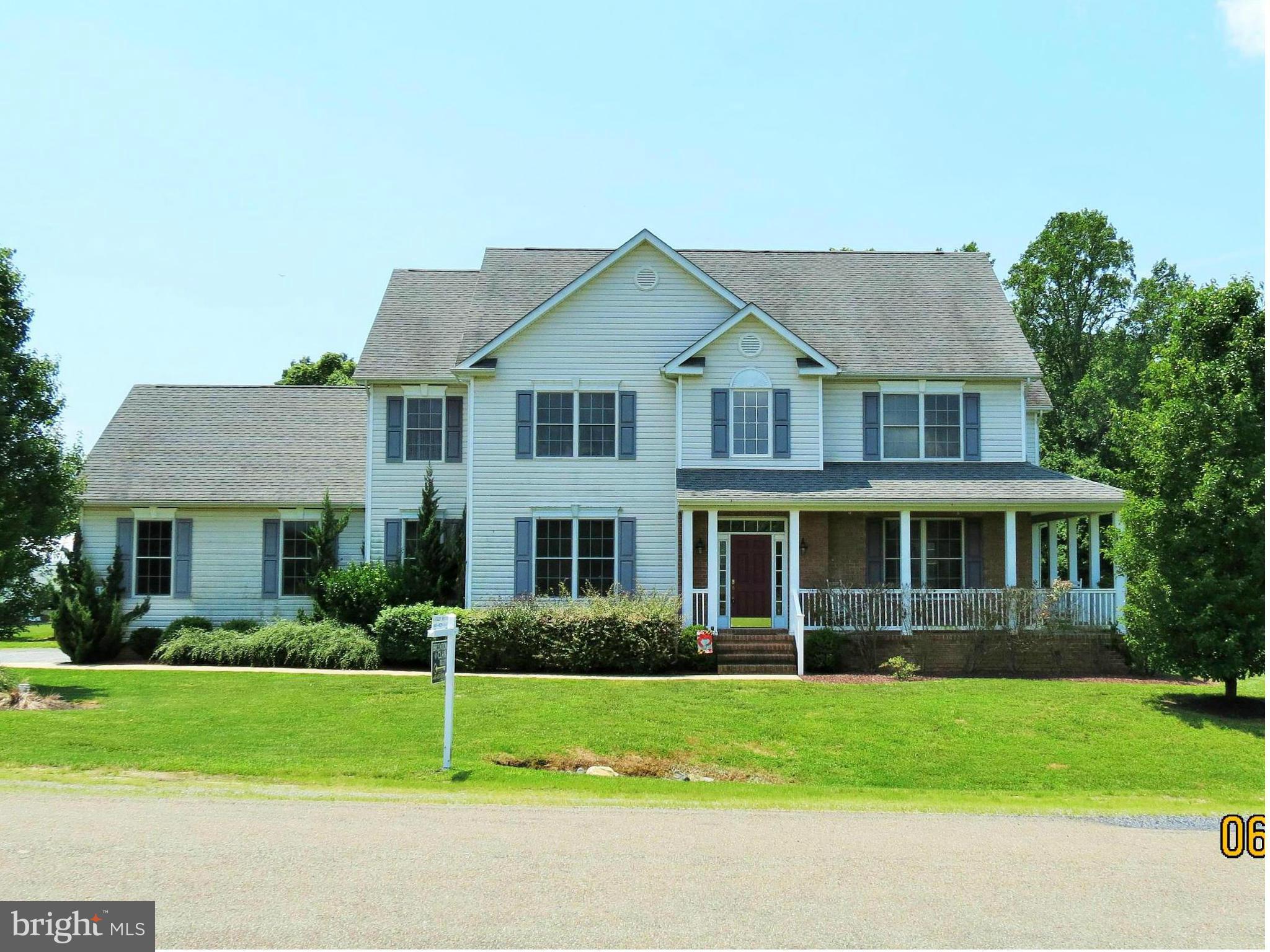 512 Bryce Road Queenstown, MD 21658 - Photo 1 of 16 Exterior (Front)