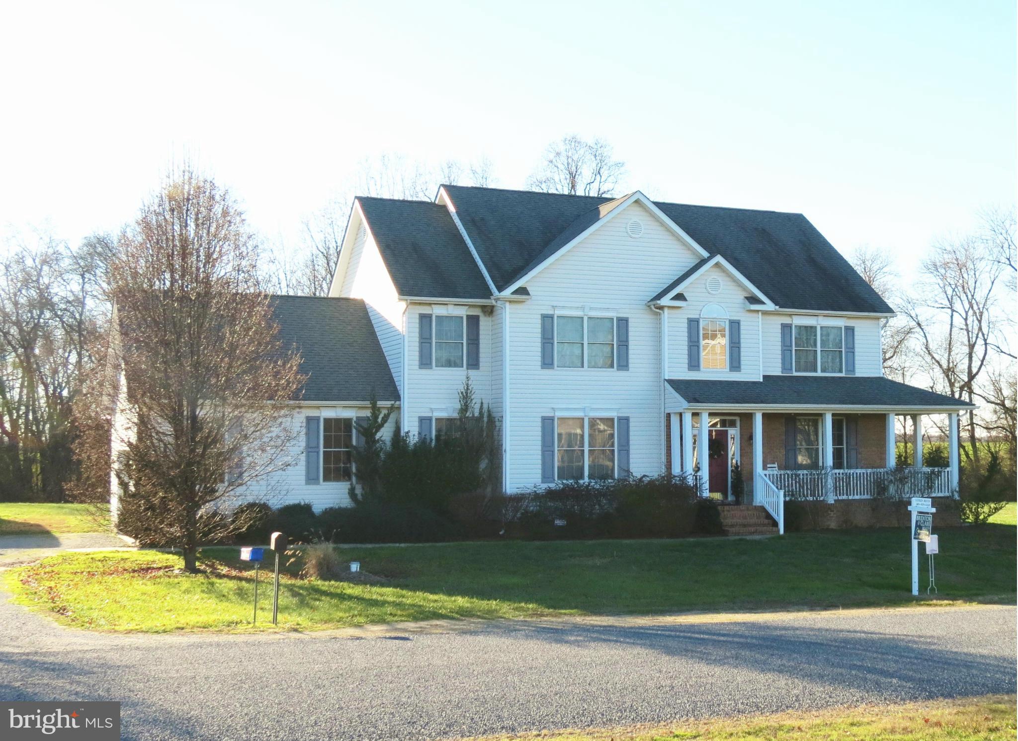 512 Bryce Road Queenstown, MD 21658 - Photo 2 of 16 Exterior (Front)