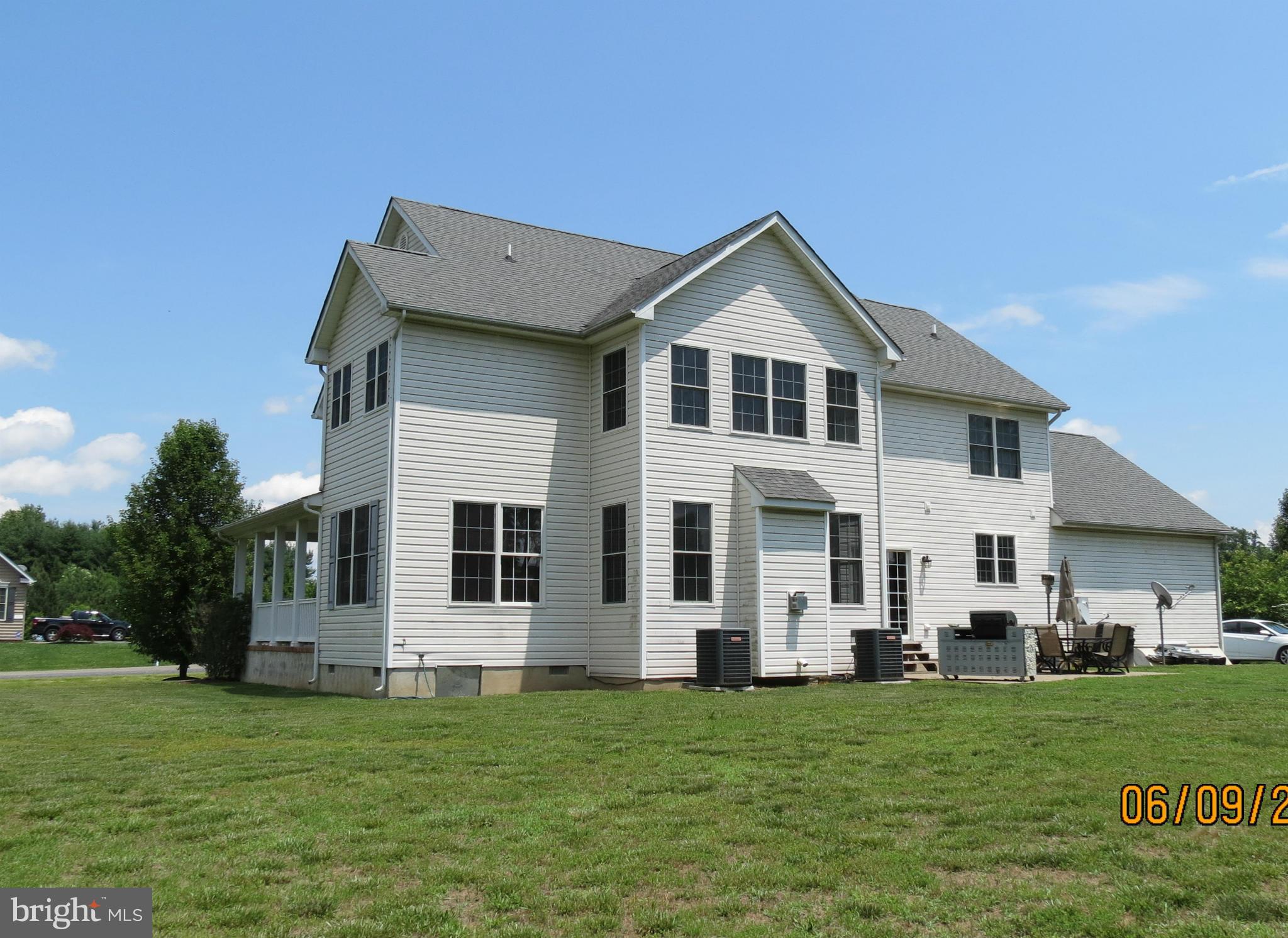 512 Bryce Road Queenstown, MD 21658 - Photo 15 of 16 Exterior (Rear)