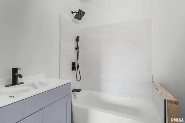 $250,000 | 910 South 2nd Street, Springfield, IL 62704