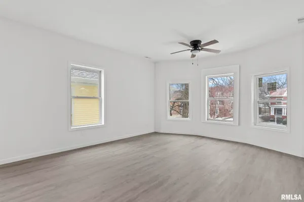 $250,000 | 910 South 2nd Street, Springfield, IL 62704