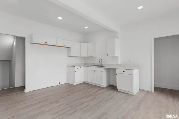 $250,000 | 910 South 2nd Street, Springfield, IL 62704