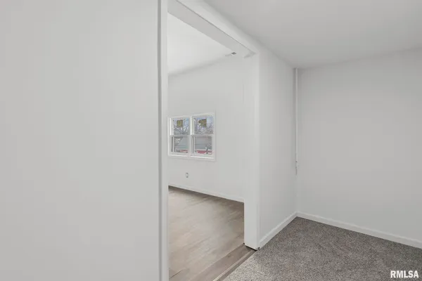 $250,000 | 910 South 2nd Street, Springfield, IL 62704