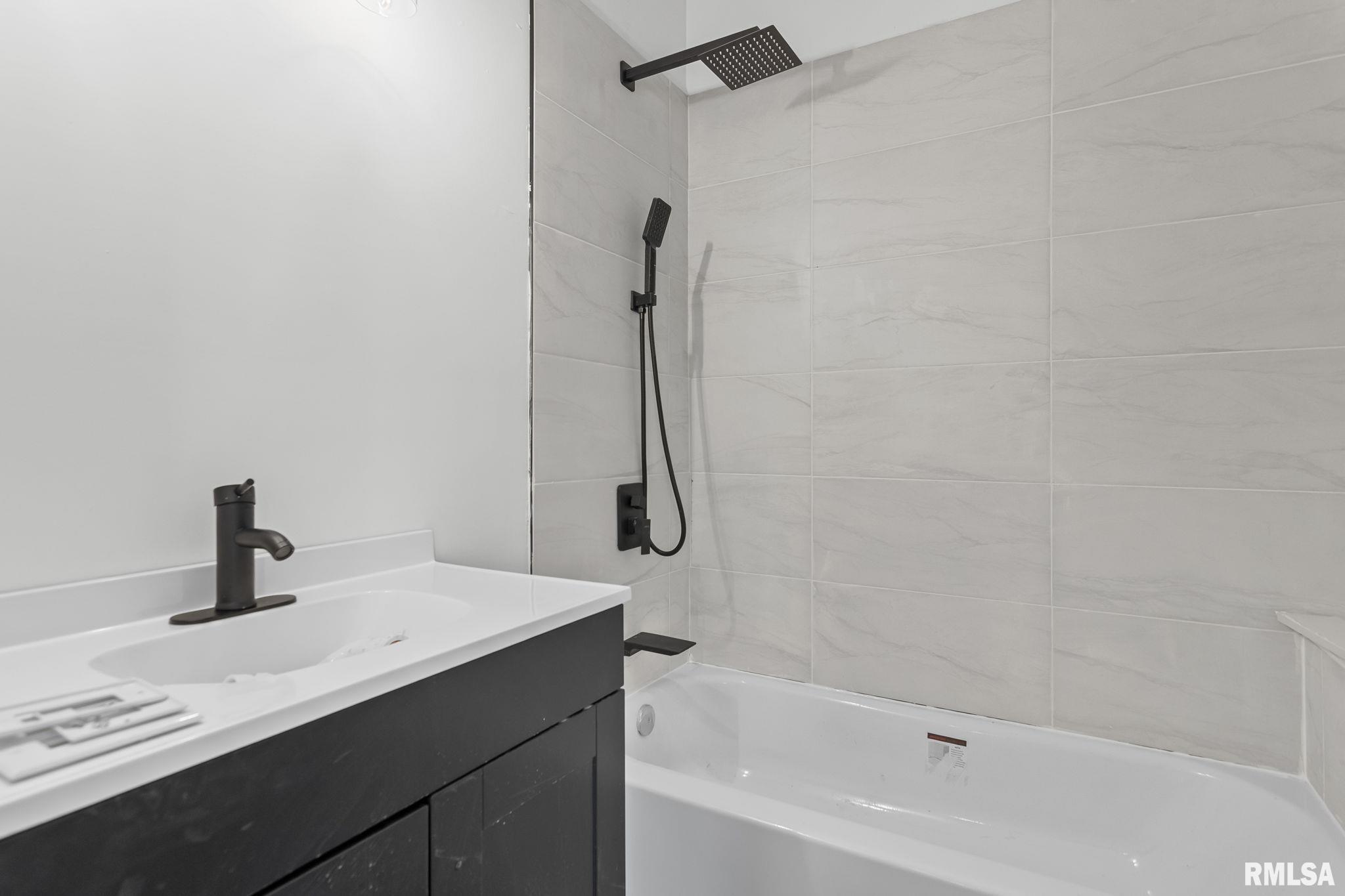 910 South 2nd Street Springfield, IL 62704 - Photo 31 of 40