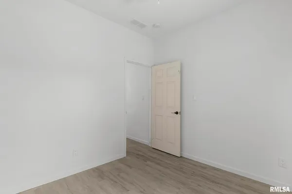 $250,000 | 910 South 2nd Street, Springfield, IL 62704