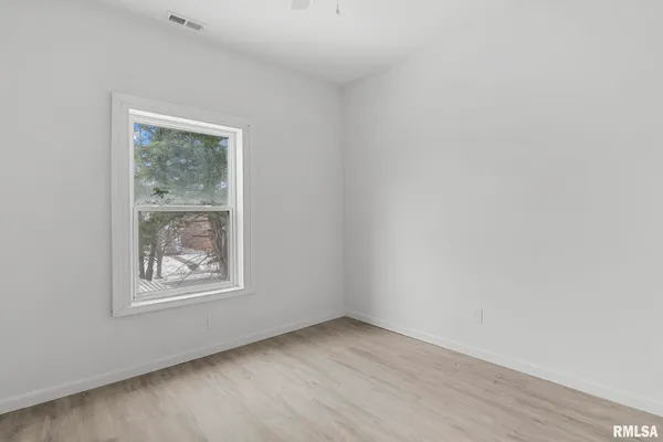 $250,000 | 910 South 2nd Street, Springfield, IL 62704