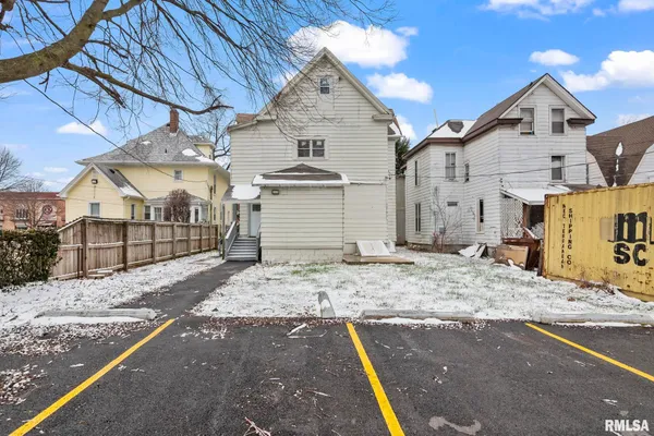 $250,000 | 910 South 2nd Street, Springfield, IL 62704