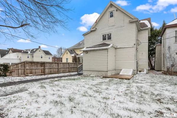 $250,000 | 910 South 2nd Street, Springfield, IL 62704