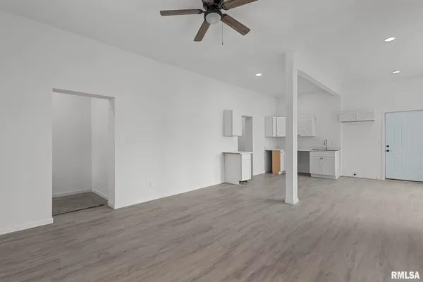 $250,000 | 910 South 2nd Street, Springfield, IL 62704