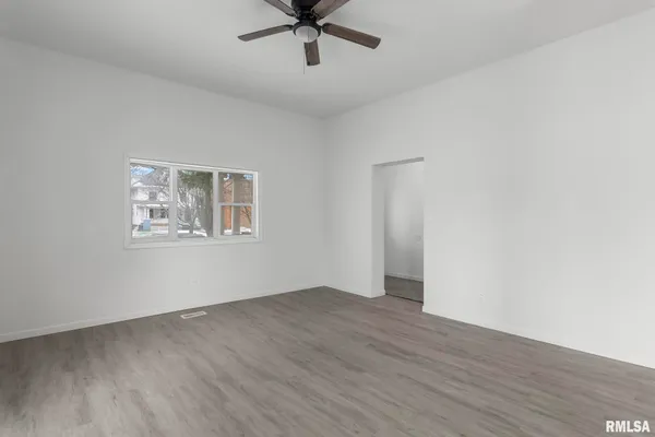 $250,000 | 910 South 2nd Street, Springfield, IL 62704