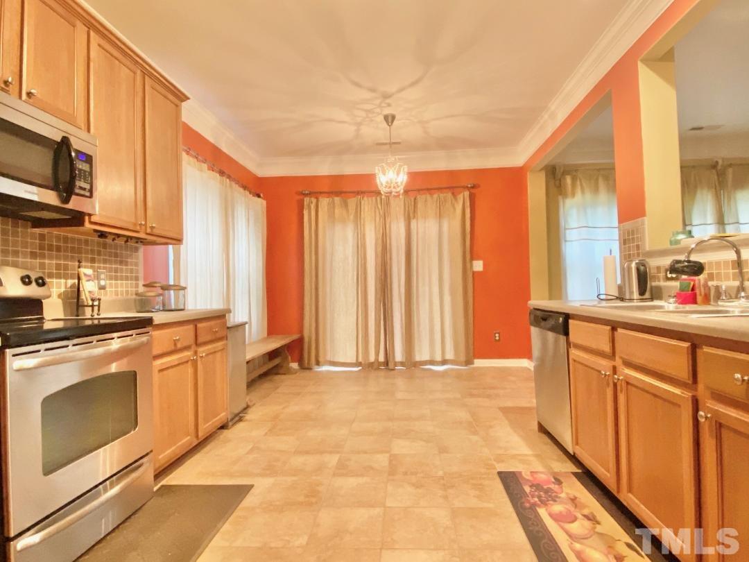 2223 Stoney Spring Drive Raleigh, NC 27610 - Photo 13 of 30
