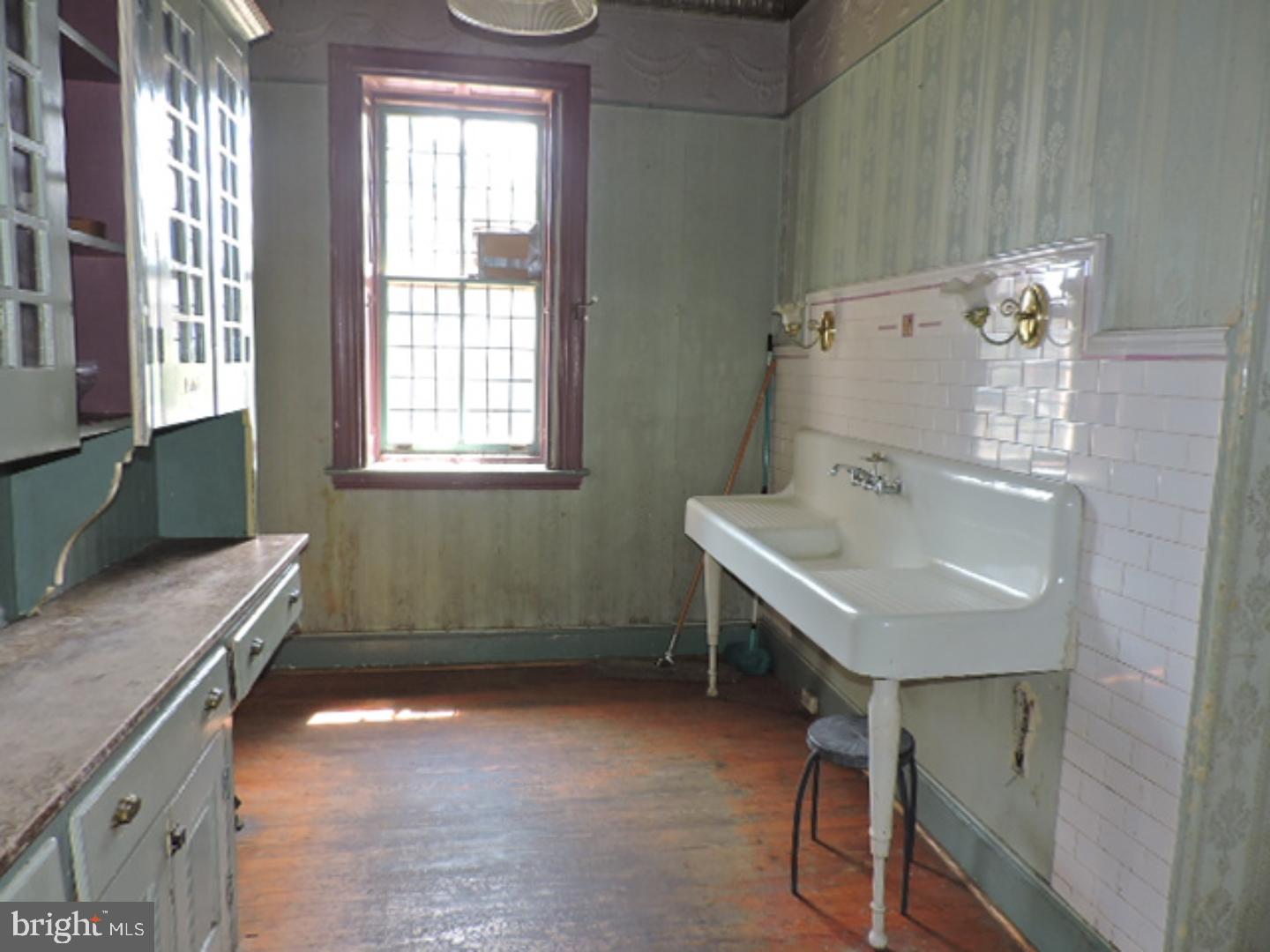 30 Pelham Road Philadelphia, PA 19119 - Photo 14 of 19 Gallery Image 14