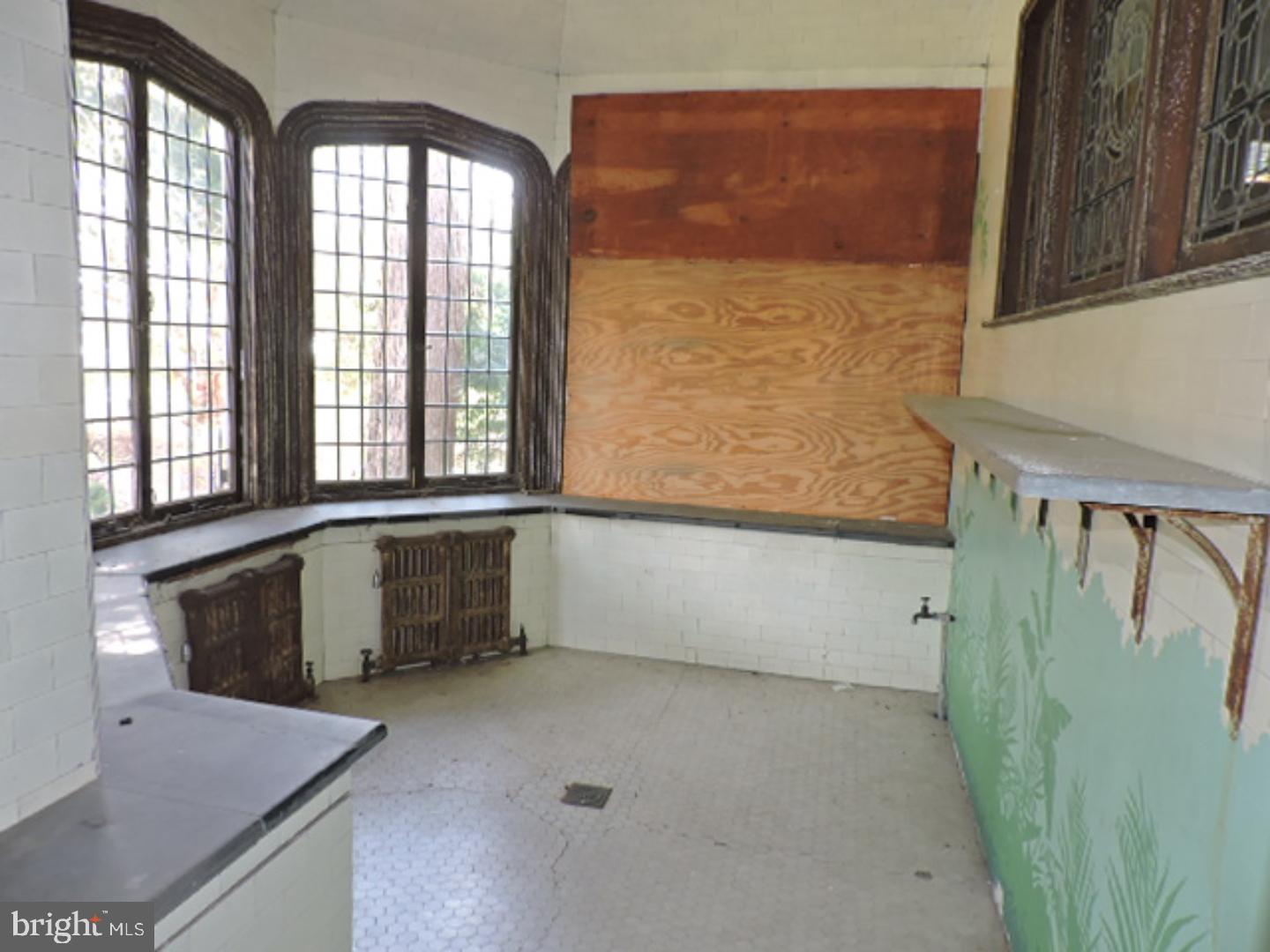 30 Pelham Road Philadelphia, PA 19119 - Photo 16 of 19 Gallery Image 16
