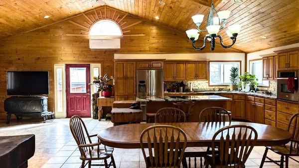 $729,900 | 23443 75th Street, New Auburn, WI 54757