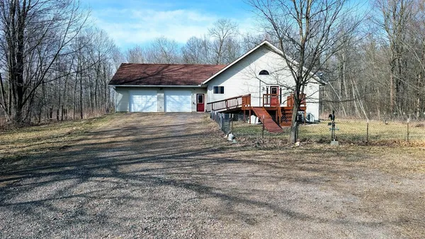 $729,900 | 23443 75th Street, New Auburn, WI 54757