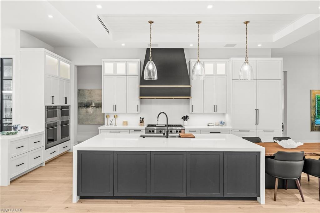 2191 Coach House Lane Naples, FL 34105 - Photo 11 of 48