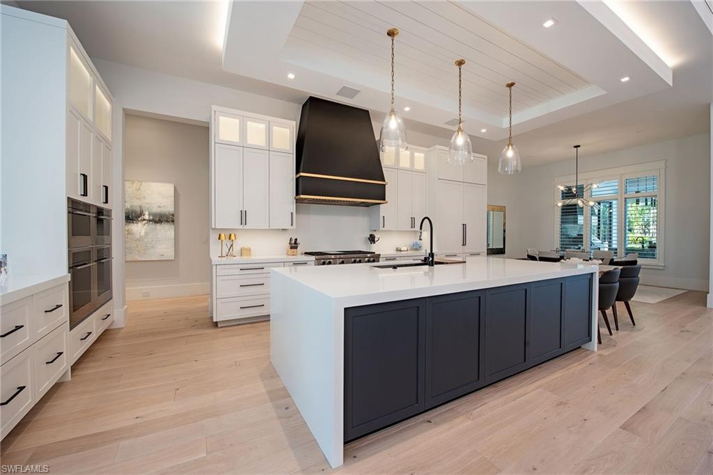 2191 Coach House Lane Naples, FL 34105 - Photo 13 of 48